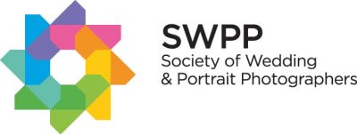 logo for membership of Societry of wedding & portrait photographers